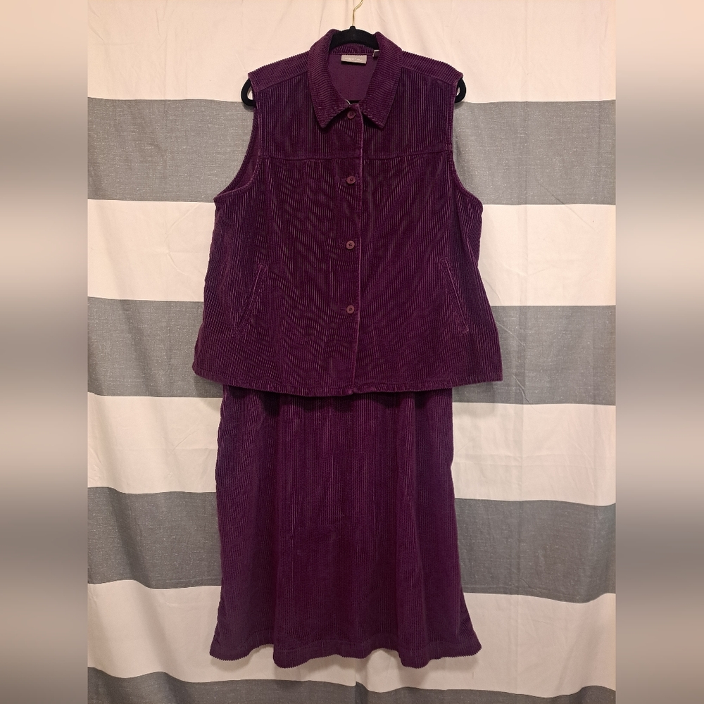 Nordstrom Egg Plant Color Womens  2-piece outfit skirt
